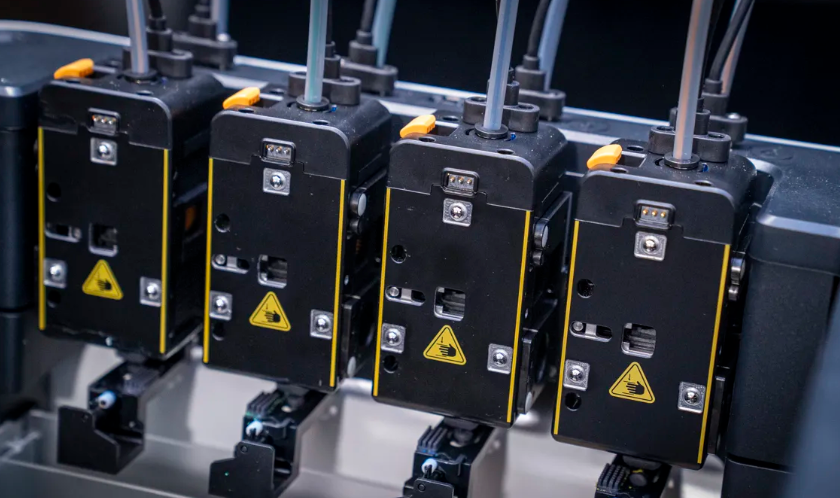 Фото Цветной 3D принтер Snapmaker U1 (4 экструдера) (Аванс 100%)